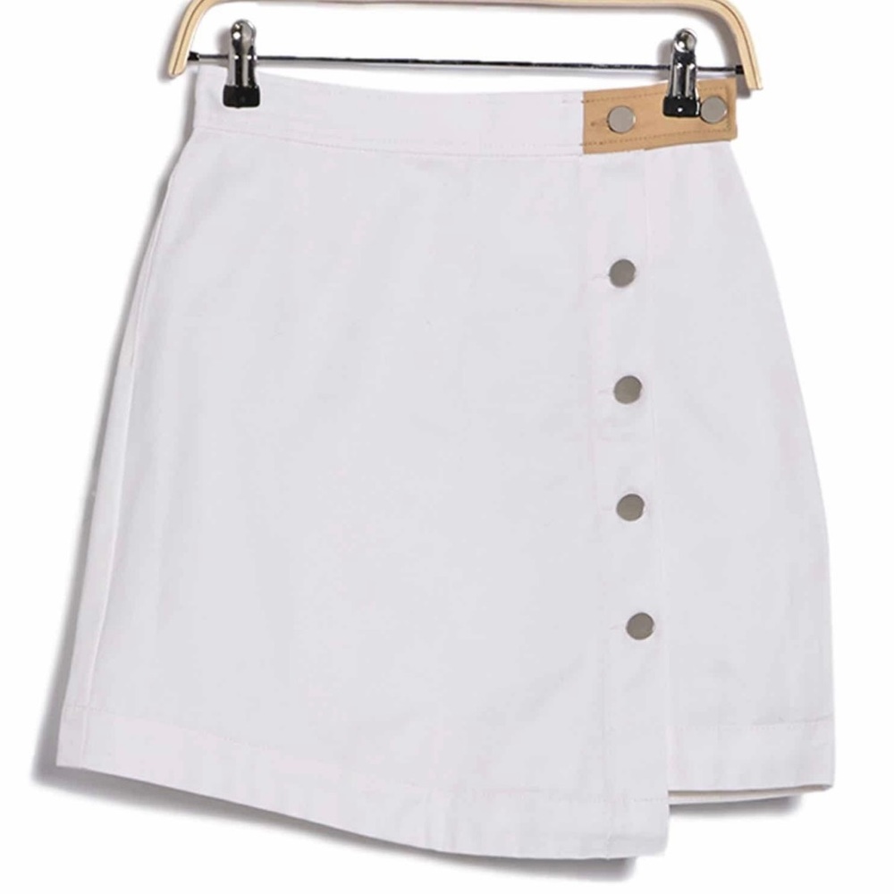 NWT white skirt